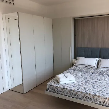 Elegant Aparment In Exclusive Downtown Tower *
